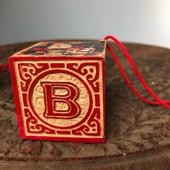 Vintage Set of 2 Children’s Toy Block Santa Claus Christmas Ornaments - Picture 4 of 10